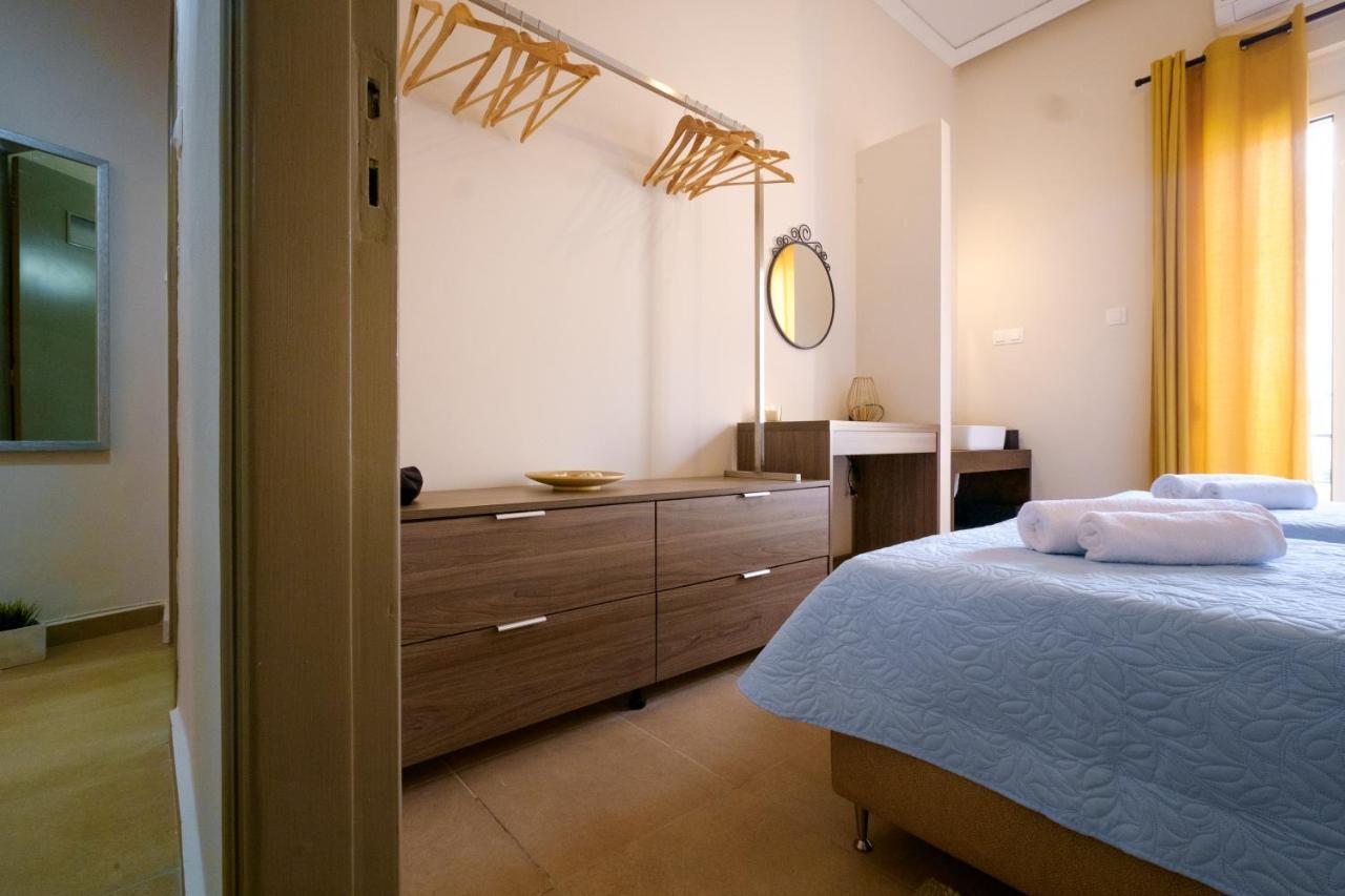 Home With Courtyard In Beating Heart Of Old Town! Chania  Exterior foto
